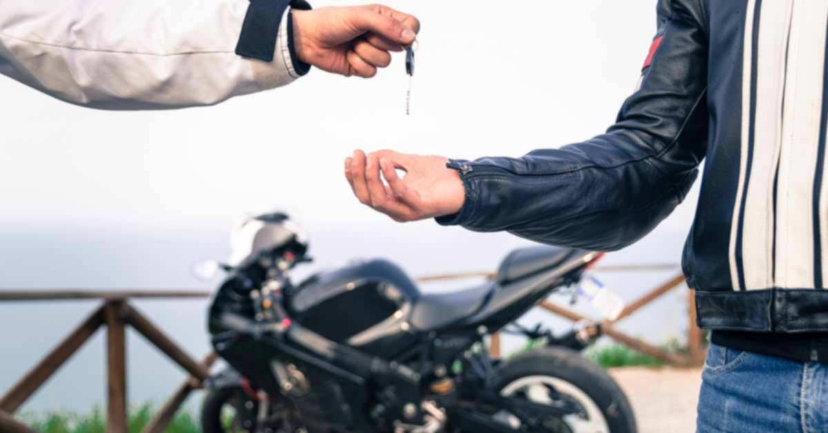 Common mistakes made while Buying second hand two wheeler 